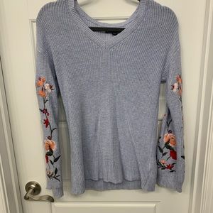 XS floral American eagle sweater